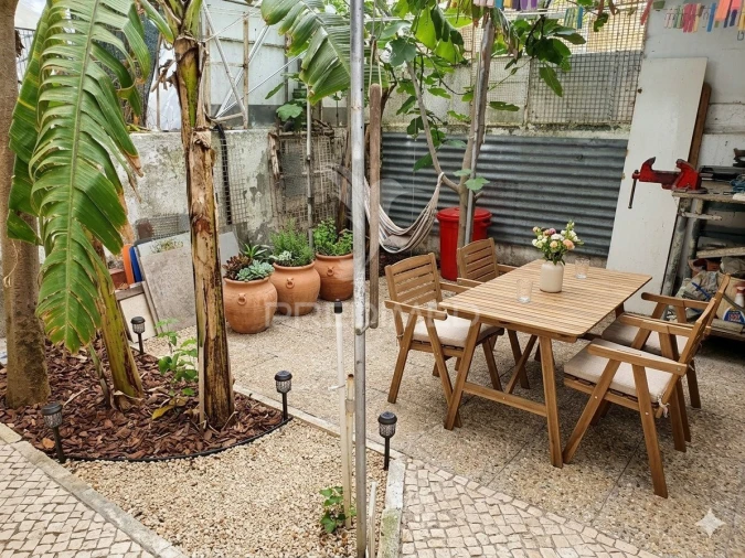 Apartamento T2 para Venda em Laranjeiro e Feijó Foto 25