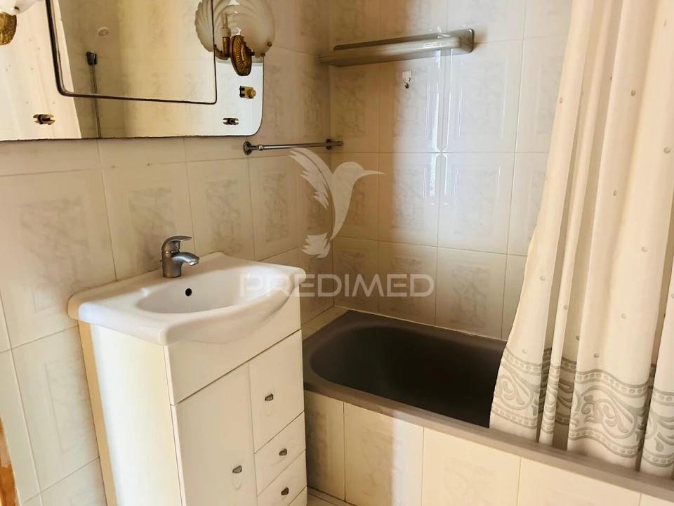 Apartamento T2 para Venda em Barreiro e Lavradio Foto 11