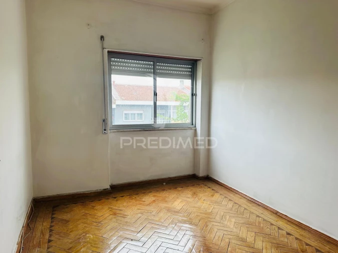Apartamento T2 para Venda em Barreiro e Lavradio Foto 14