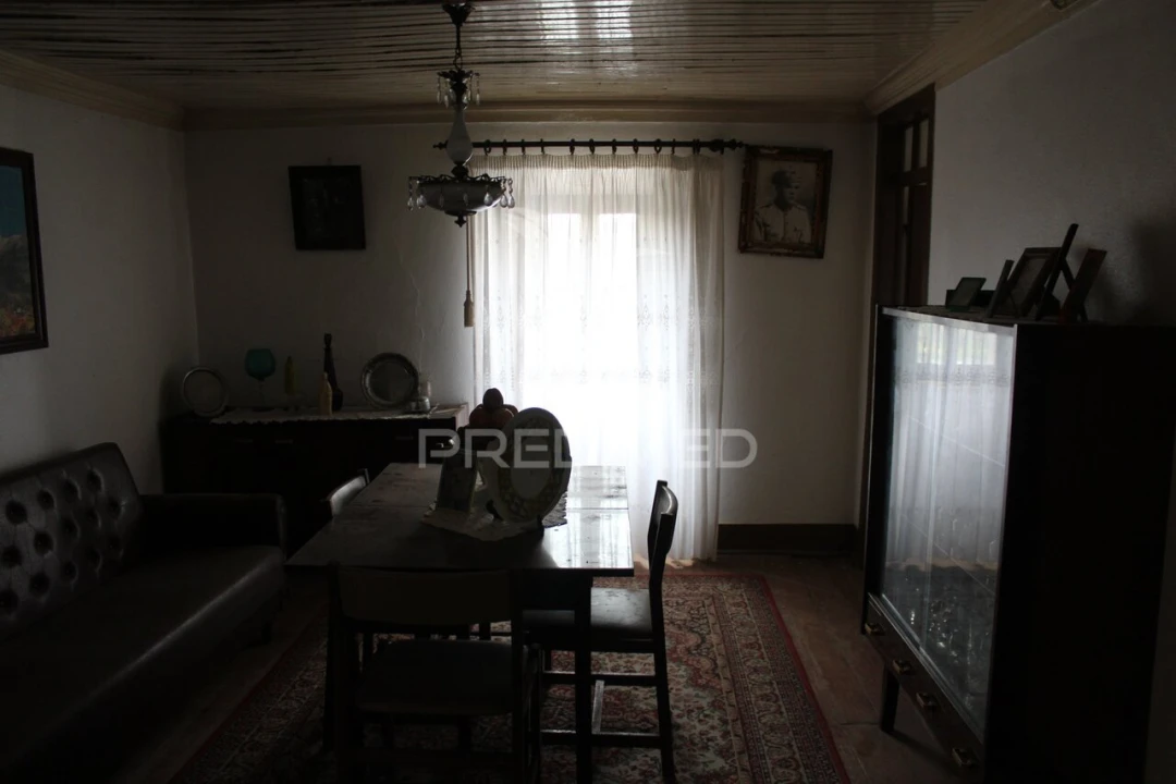 Moradia T4 para Venda em Pussos São Pedro Foto 15