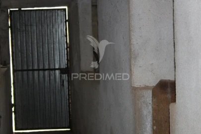 Moradia T4 para Venda em Pussos São Pedro