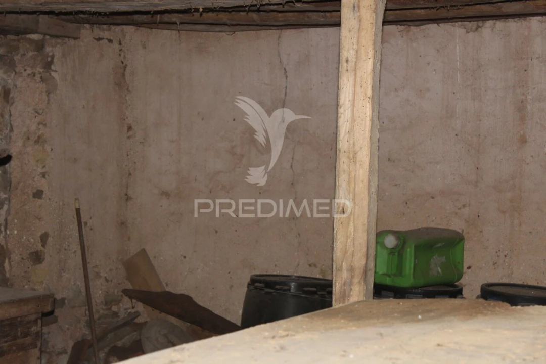 Moradia T4 para Venda em Pussos São Pedro Foto 38