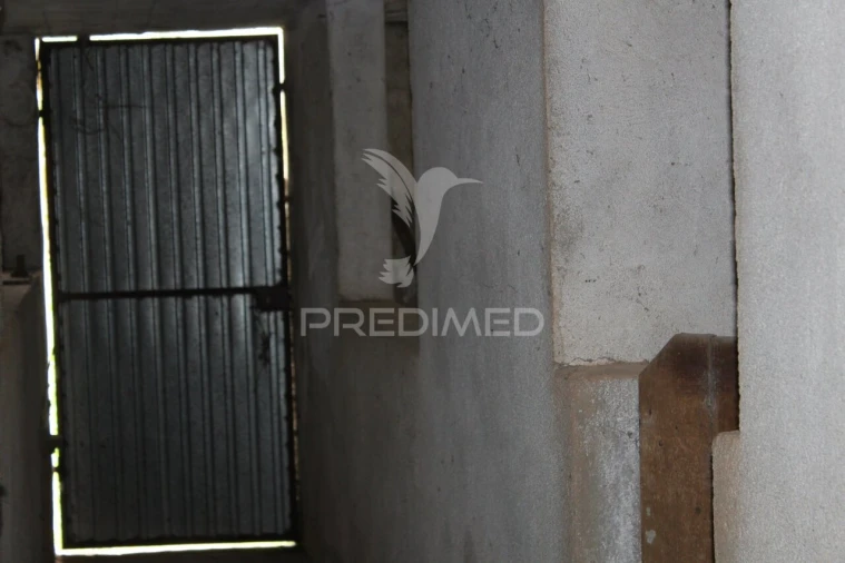 Moradia T4 para Venda em Pussos São Pedro Foto 26