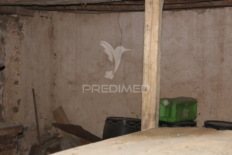 Moradia T4 para Venda em Pussos São Pedro Foto 38