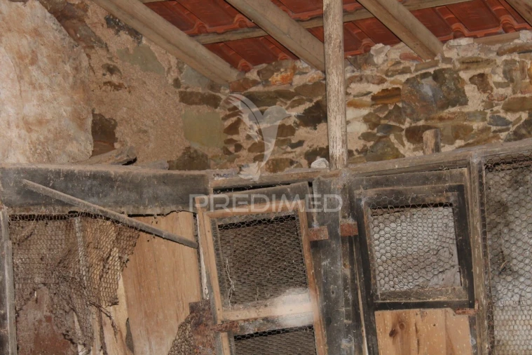 Moradia T4 para Venda em Pussos São Pedro Foto 39