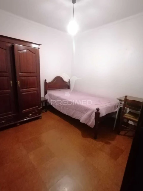 Moradia T3 para Venda em Sé e São Lourenço