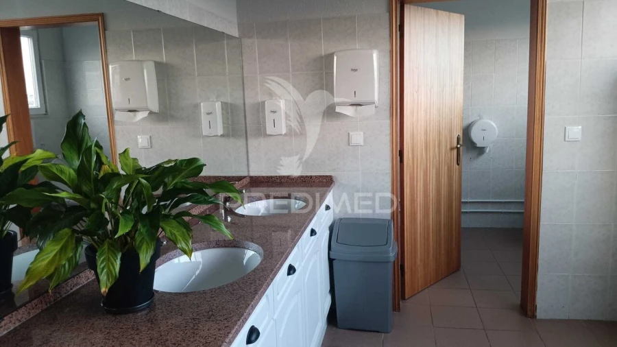 Armazém para Arrendamento em Almargem do Bispo, Pêro Pinheiro e Montelavar Foto 11