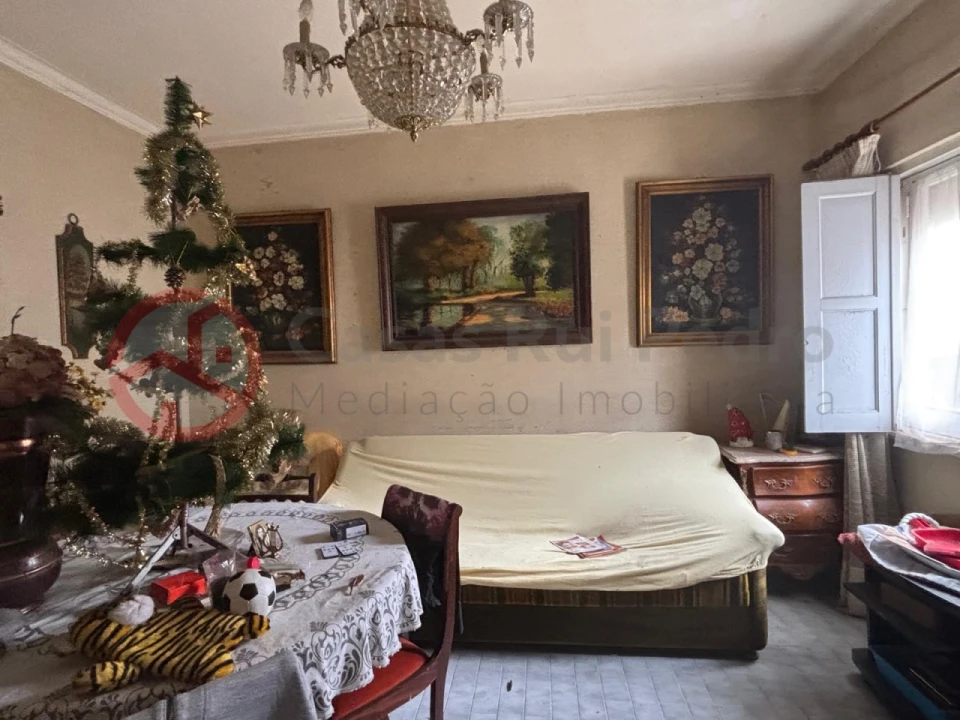 Moradia T5 para Venda em Algueirão-Mem Martins Foto 16