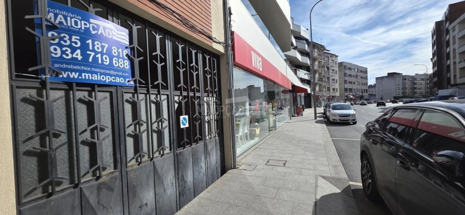 Armazém para Venda em Sé, Santa Maria e Meixedo Foto 4