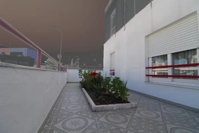 Moradia T3 para Venda em Bacelo e Senhora da Saúde
