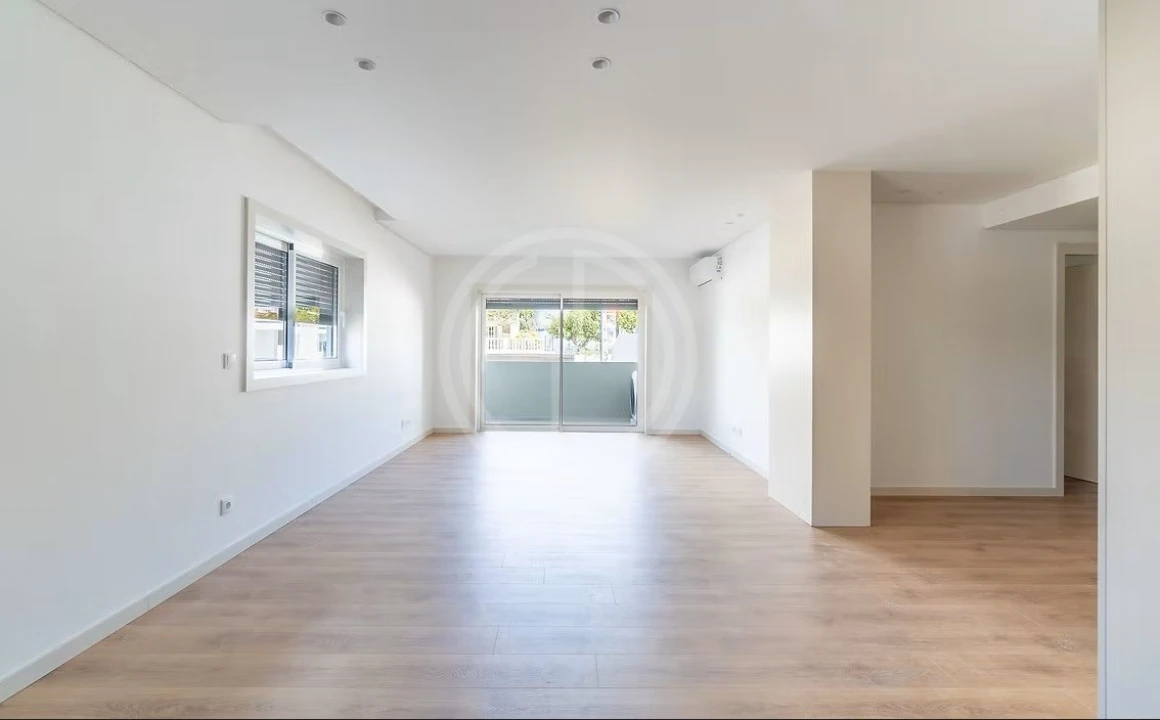 Apartamento T3 para Venda em Conceição e Cabanas de Tavira Foto 1