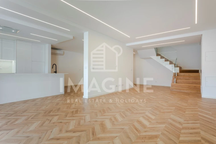 Apartamento T3 para Venda em União das Freguesias de Setúbal Foto 8