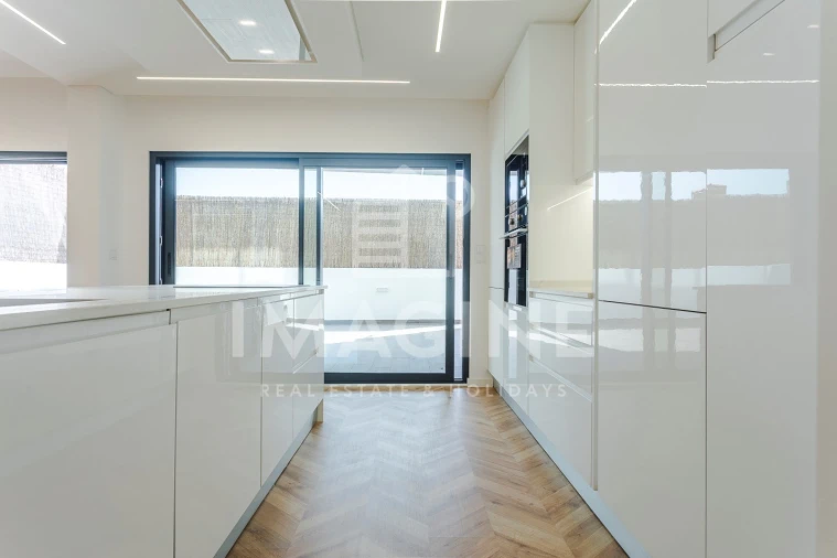 Apartamento T3 para Venda em União das Freguesias de Setúbal Foto 16