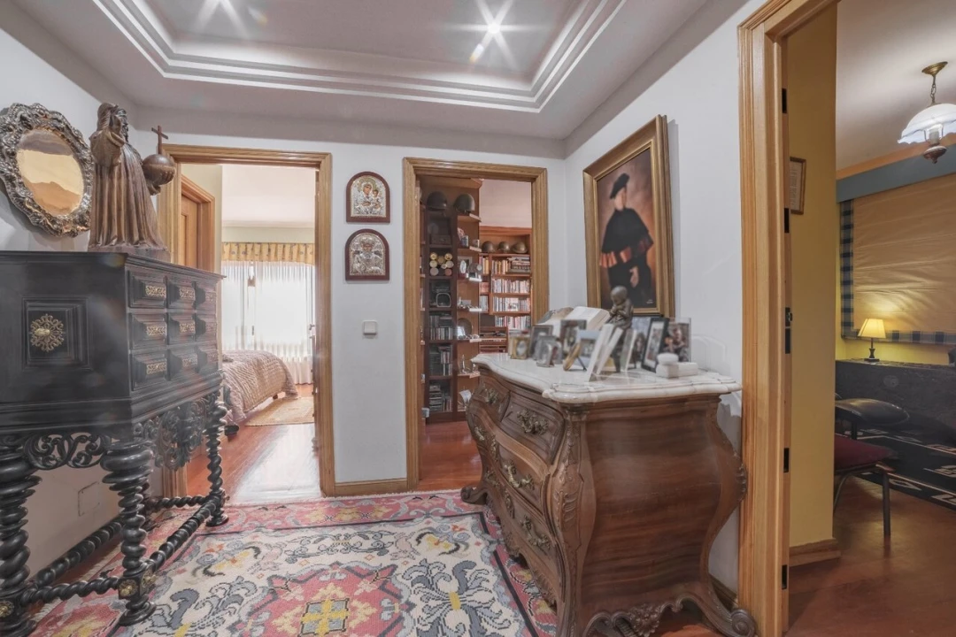 Apartamento T4 para Venda em Mafamude e Vilar do Paraíso Foto 29