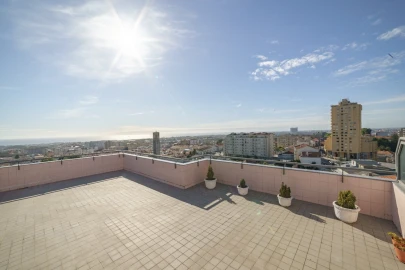 Apartamento T4 para Venda em Mafamude e Vilar do Paraíso