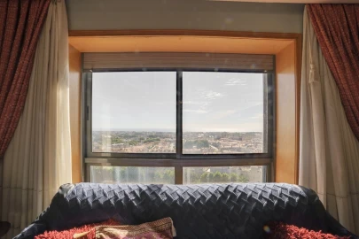 Apartamento T4 para Venda em Mafamude e Vilar do Paraíso