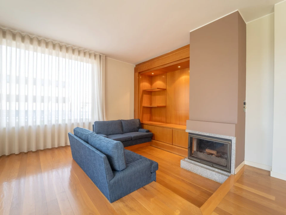 Moradia T4 para Venda em Aldoar, Foz do Douro e Nevogilde Foto 13