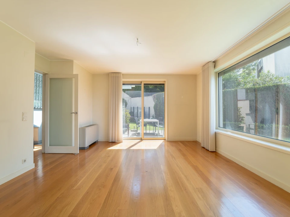 Moradia T4 para Venda em Aldoar, Foz do Douro e Nevogilde Foto 5