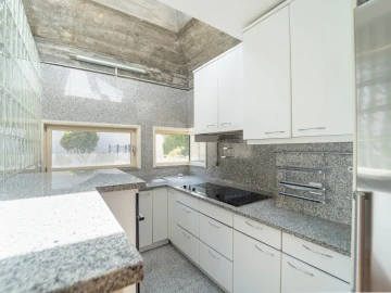 Moradia T4 para Venda em Aldoar, Foz do Douro e Nevogilde