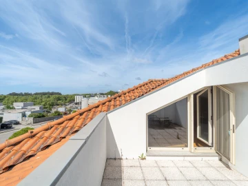 Moradia T4 para Venda em Aldoar, Foz do Douro e Nevogilde