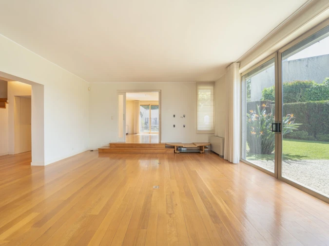 Moradia T4 para Venda em Aldoar, Foz do Douro e Nevogilde Foto 3