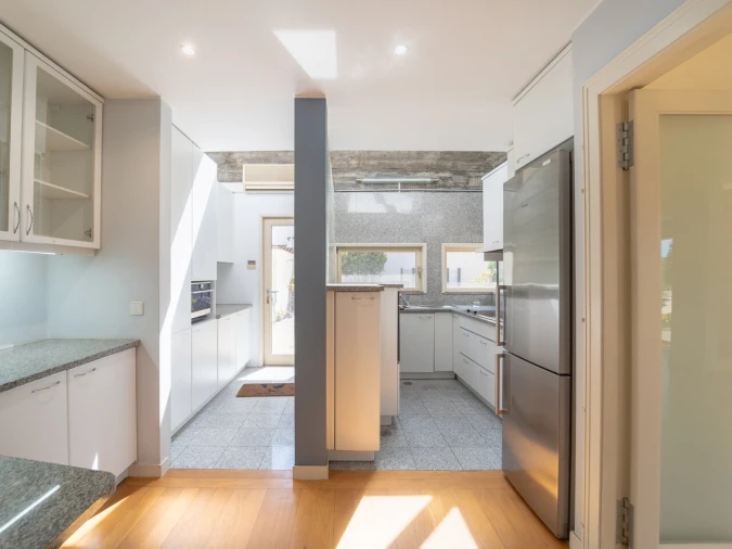 Moradia T4 para Venda em Aldoar, Foz do Douro e Nevogilde Foto 6