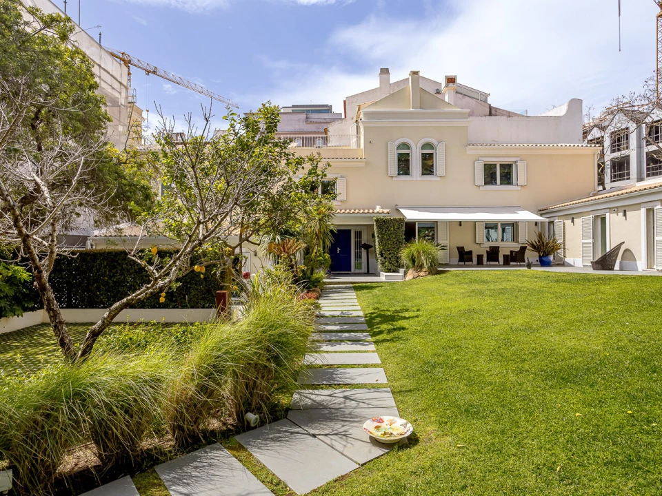 Moradia T5 para Venda em Cascais e Estoril Foto 2