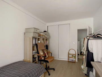 Apartamento T2 para Venda em Oeiras e São Julião da Barra, Paço de Arcos e Caxias