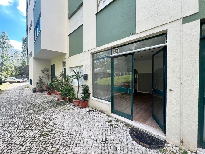 Loja para Arrendamento em Oeiras e São Julião da Barra, Paço de Arcos e Caxias Foto 8