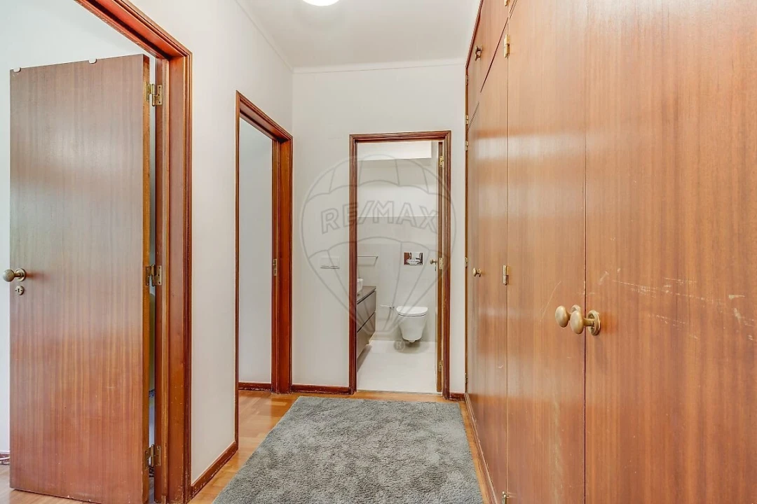 Apartamento T3 para Venda em Oeiras e São Julião da Barra, Paço de Arcos e Caxias Foto 13