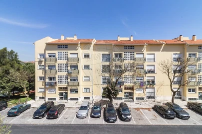 Apartamento T3 para Venda em Oeiras e São Julião da Barra, Paço de Arcos e Caxias