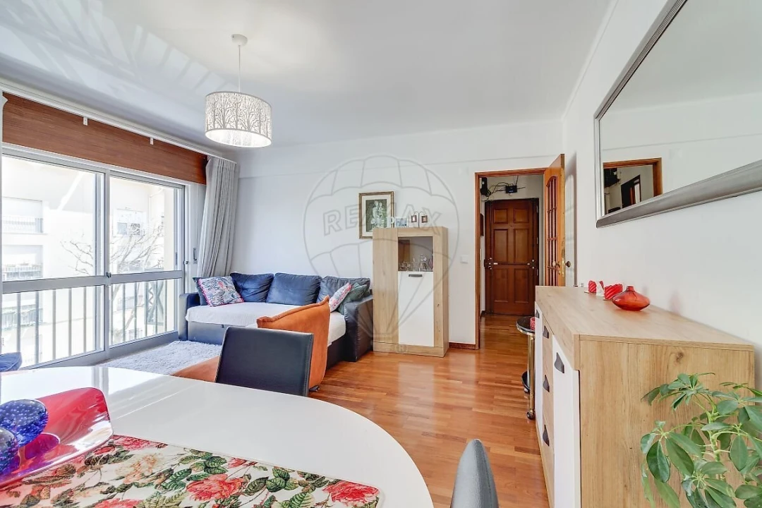 Apartamento T3 para Venda em Oeiras e São Julião da Barra, Paço de Arcos e Caxias Foto 3