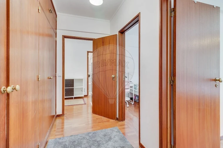 Apartamento T3 para Venda em Oeiras e São Julião da Barra, Paço de Arcos e Caxias Foto 15