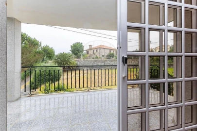 Moradia T3 para Venda em Moreira do Rei e Várzea Cova