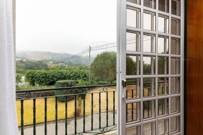 Moradia T3 para Venda em Moreira do Rei e Várzea Cova