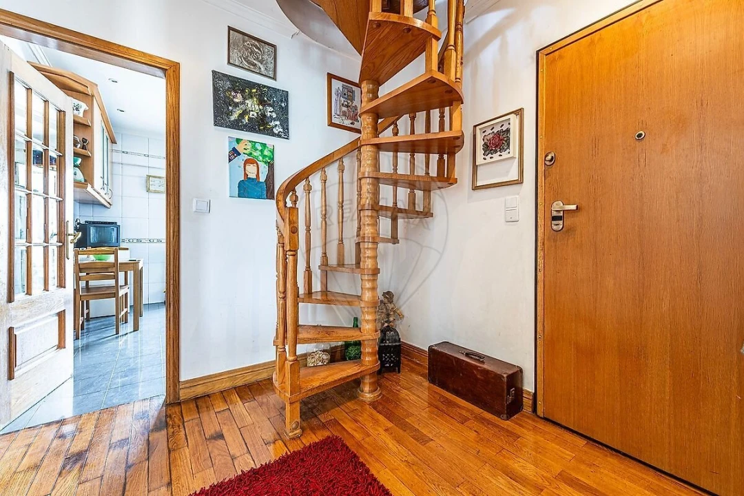 Apartamento T3 para Venda em Penha de França Foto 10