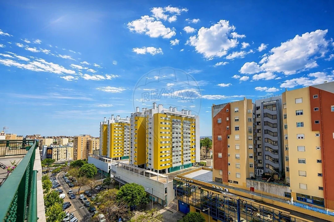 Apartamento T3 para Venda em Penha de França Foto 9