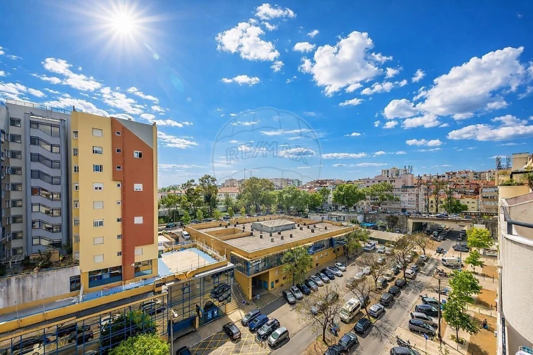 Apartamento T3 para Venda em Penha de França Foto 8