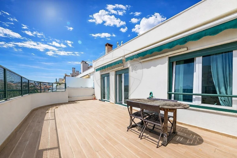Apartamento T3 para Venda em Penha de França Foto 7