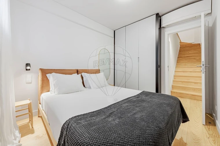 Apartamento T1 para Venda em Santo António Foto 9