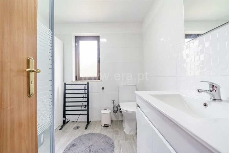 Apartamento T3 para Venda em Covilhã e Canhoso Foto 7