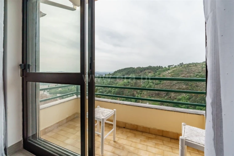 Apartamento T3 para Venda em Covilhã e Canhoso Foto 3