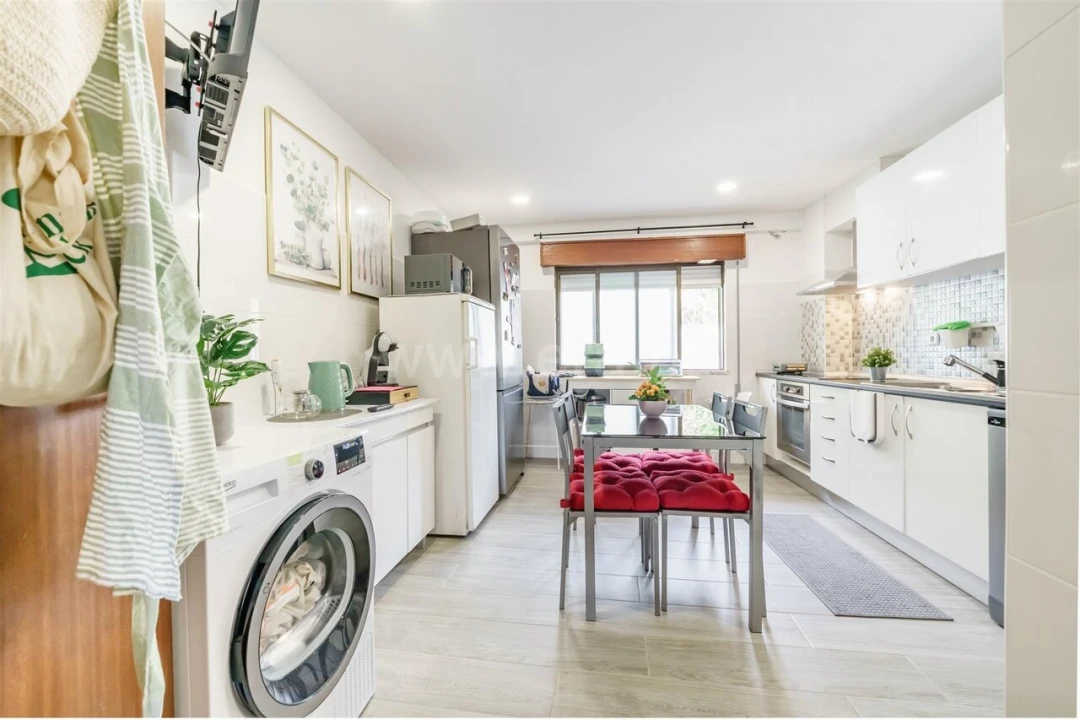 Apartamento T3 para Venda em Covilhã e Canhoso Foto 13