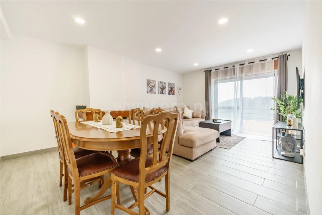 Apartamento T3 para Venda em Covilhã e Canhoso Foto 2