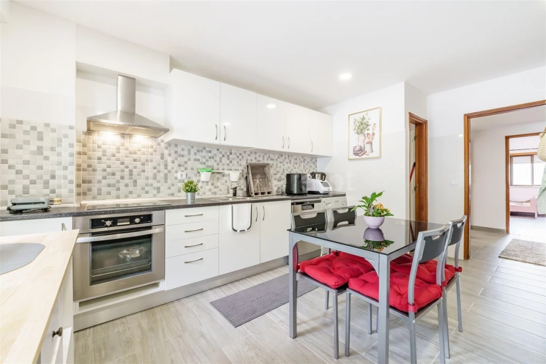 Apartamento T3 para Venda em Covilhã e Canhoso Foto 10