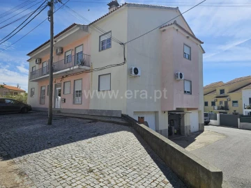 Apartamento T3 para Venda em Telhado