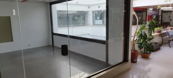 Loja para Arrendamento em Benfica