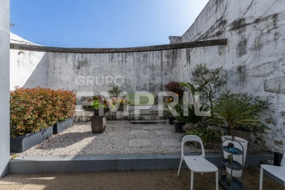 Moradia T4 para Venda em Santa Marinha e São Pedro da Afurada