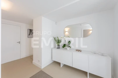 Moradia T4 para Venda em Santa Marinha e São Pedro da Afurada