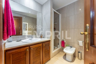 Apartamento T2 para Venda em Gulpilhares e Valadares